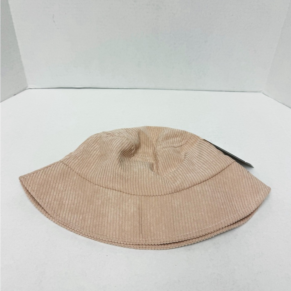 daily dainty - Dusty Rose Corduroy Totoro Bucket Hat - Picture 4 of 4